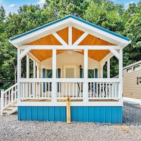 4 Heron Haus, Luxury Tiny House, Pet Friendly, Mins To Downtown ガンターズビル エクステリア 写真