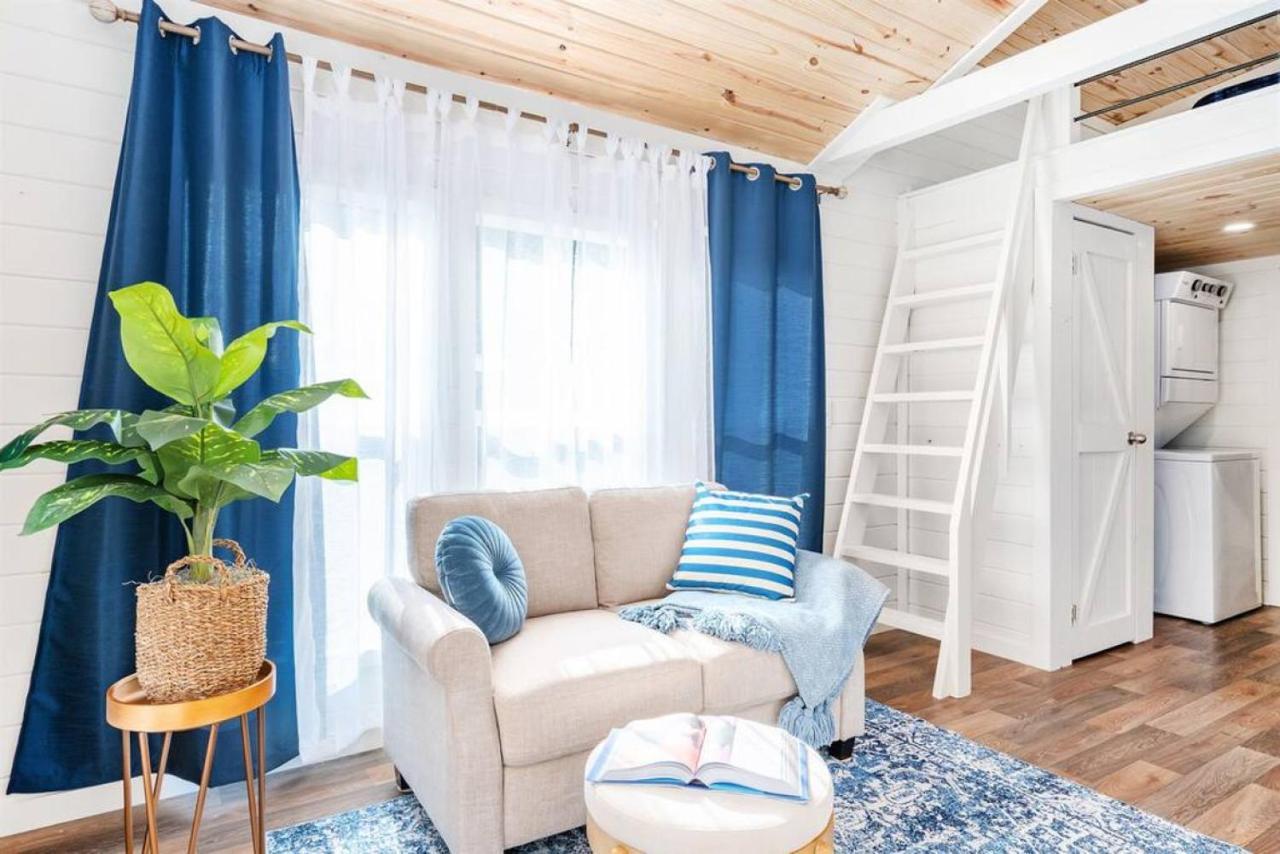 4 Heron Haus, Luxury Tiny House, Pet Friendly, Mins To Downtown ガンターズビル エクステリア 写真