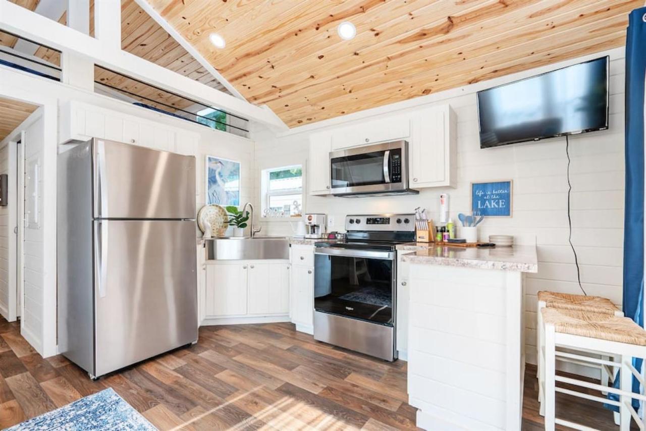 4 Heron Haus, Luxury Tiny House, Pet Friendly, Mins To Downtown ガンターズビル エクステリア 写真