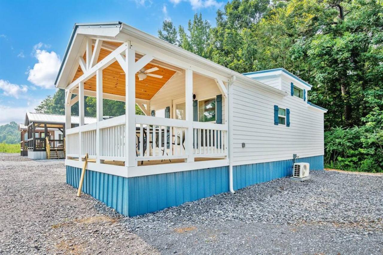 4 Heron Haus, Luxury Tiny House, Pet Friendly, Mins To Downtown ガンターズビル エクステリア 写真