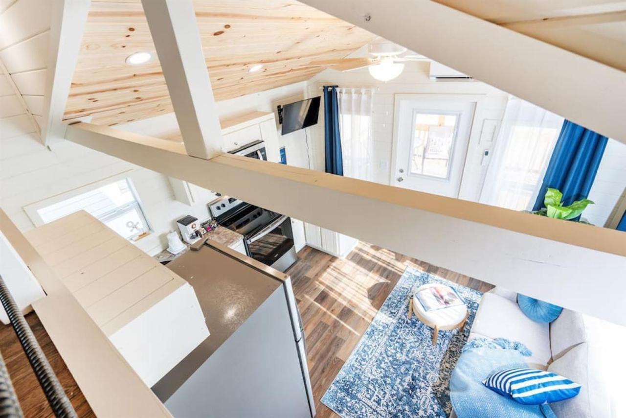 4 Heron Haus, Luxury Tiny House, Pet Friendly, Mins To Downtown ガンターズビル エクステリア 写真